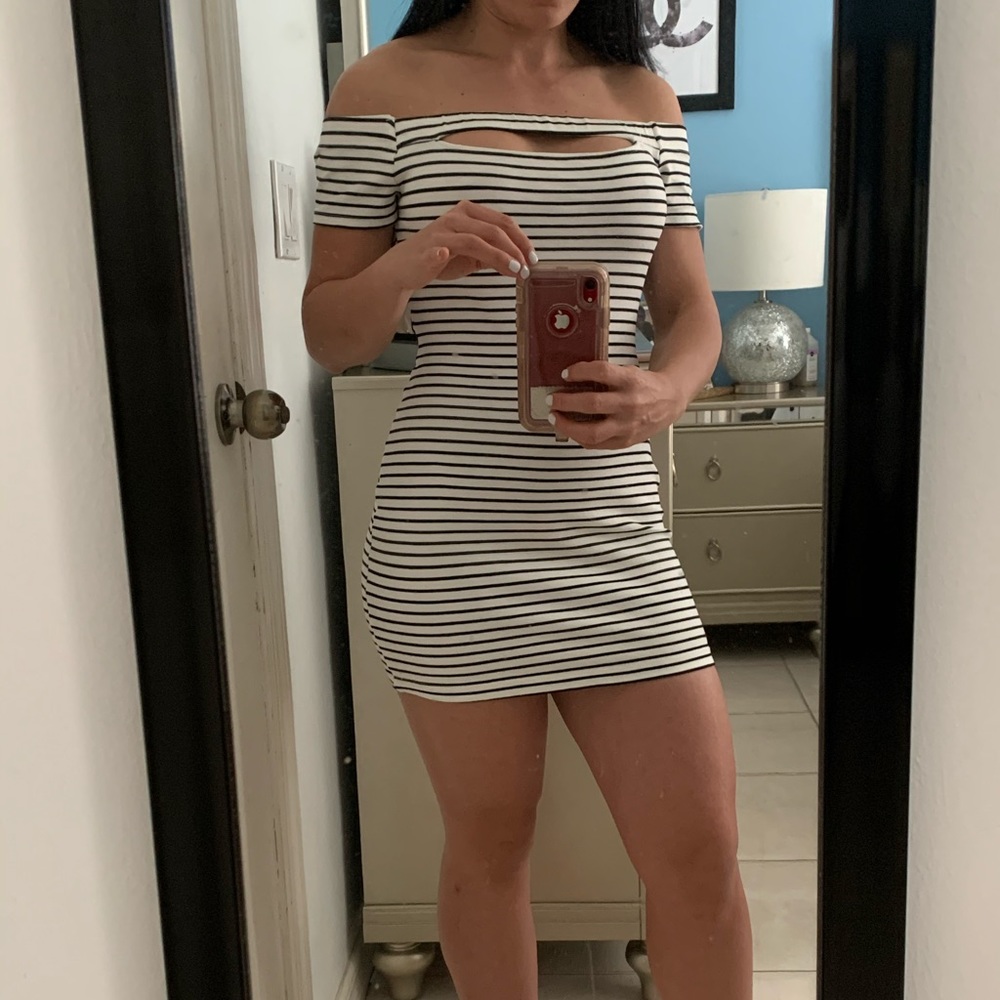 Guess Mini Dress !!!